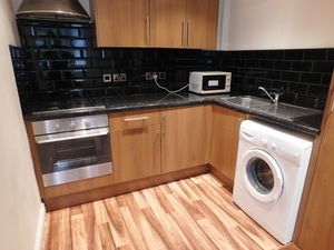 Photo 5- click for photo gallery